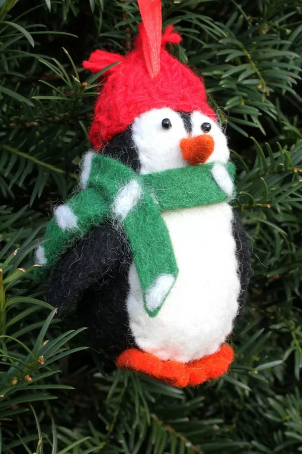 Peter Penguin Hanging Decoration
