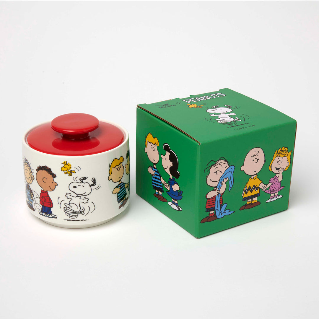 Peanuts Snoopy storage Jar