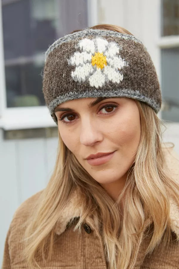 Daisy Headband - Bark