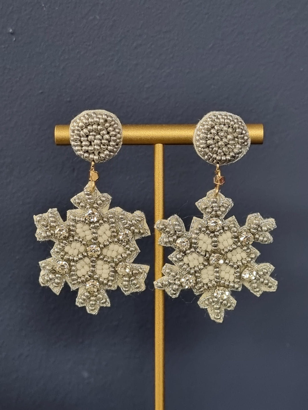 Beaded snowflake Drop Earrings