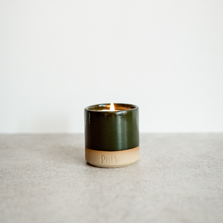 Holly Pot Candle - Baies