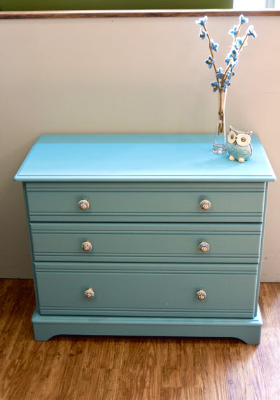 Pine Chest of Drawers