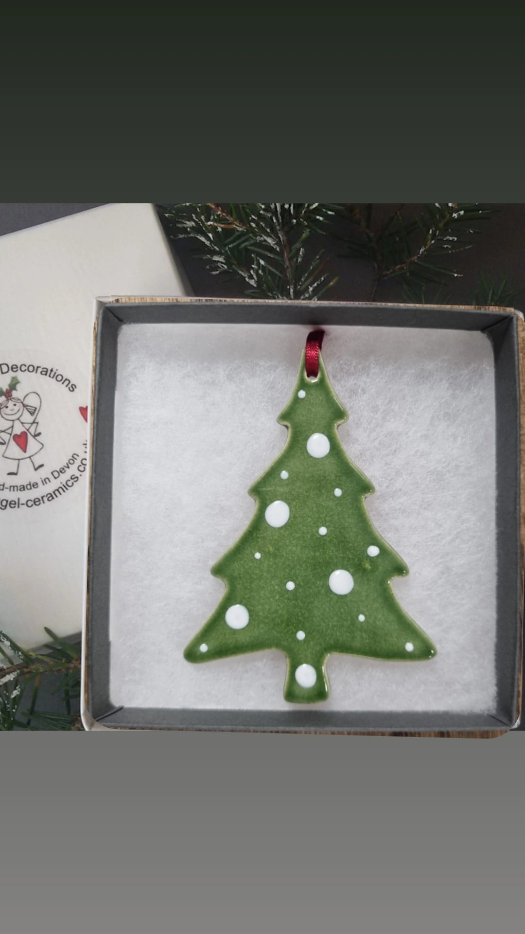 Dotty Green Glazed Tree -Droopy