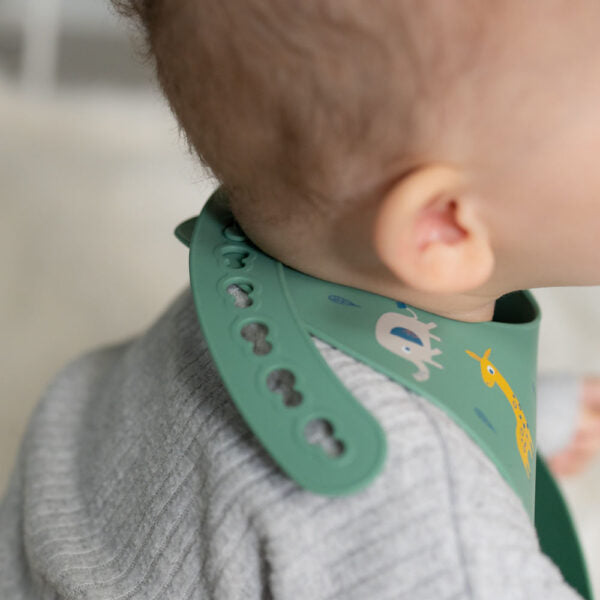 Catch It Silicone Bib - Giraffe and Elephant