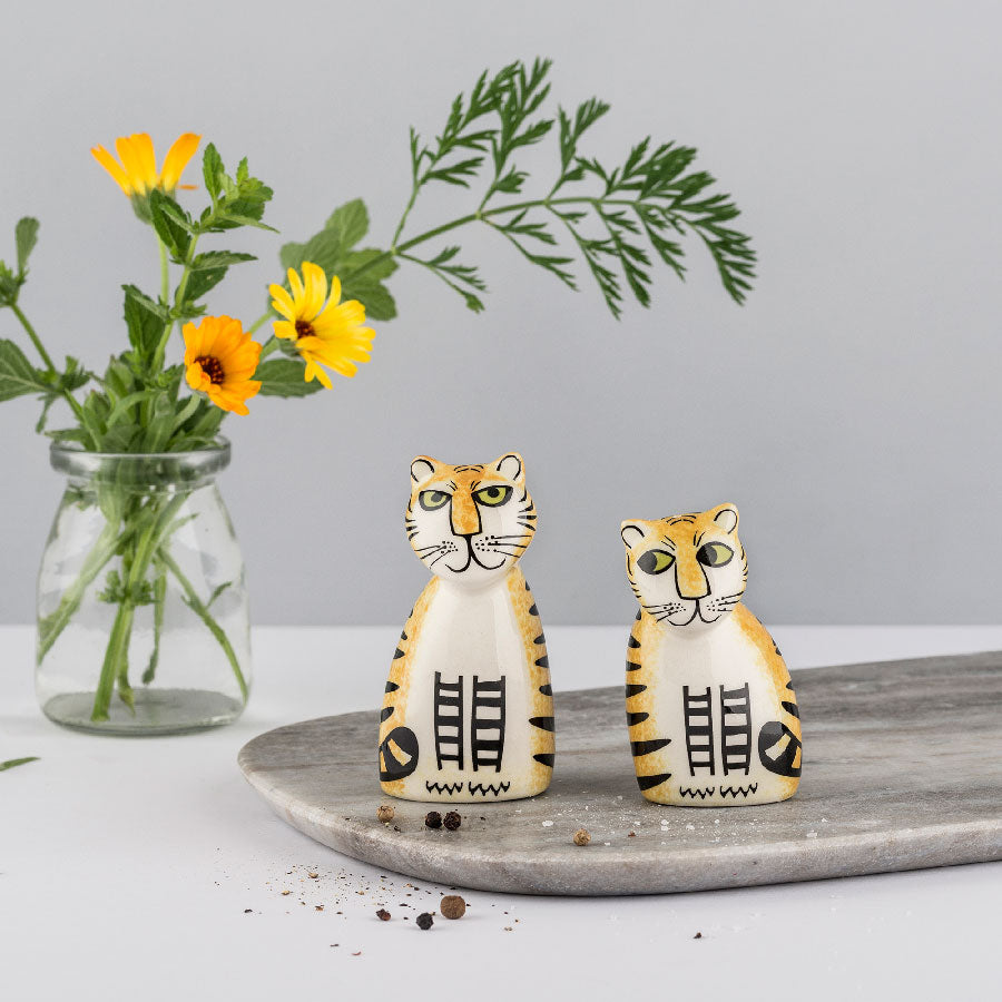 Salt & Pepper Shakers - Tiger