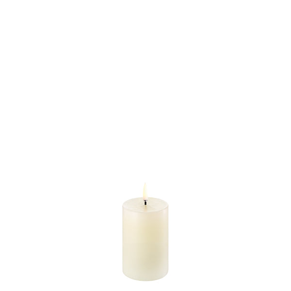 LED Pillar Candle - Ivory Smooth