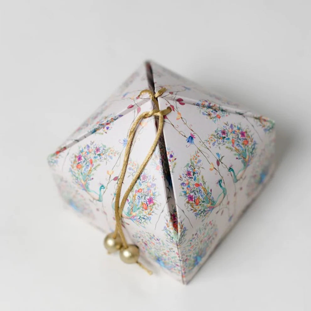 Dancing Peacock Pyramid Gift Boxes