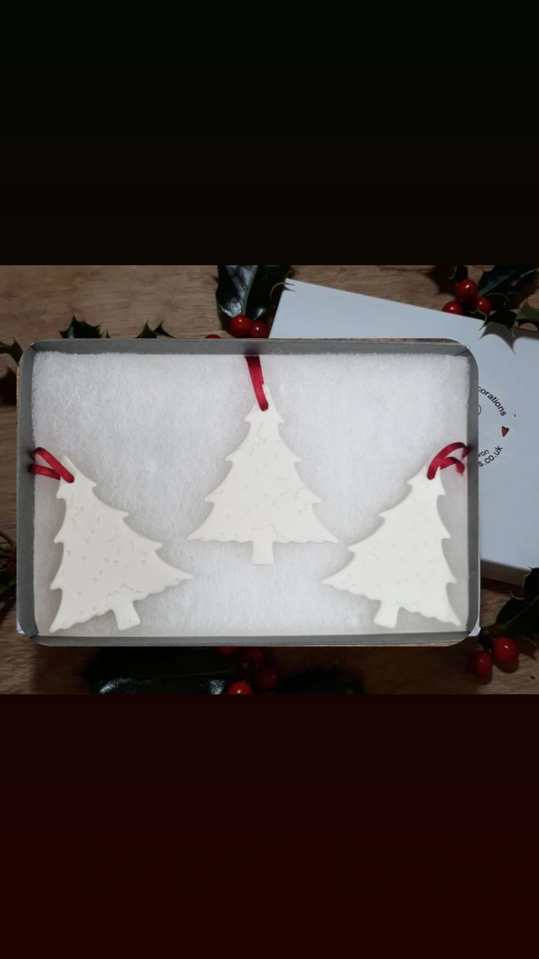 Trio Of Ceramic Christmas Trees- Embossed