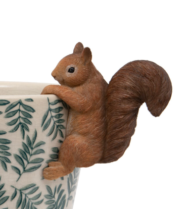 Pot Hanger - Squirrel