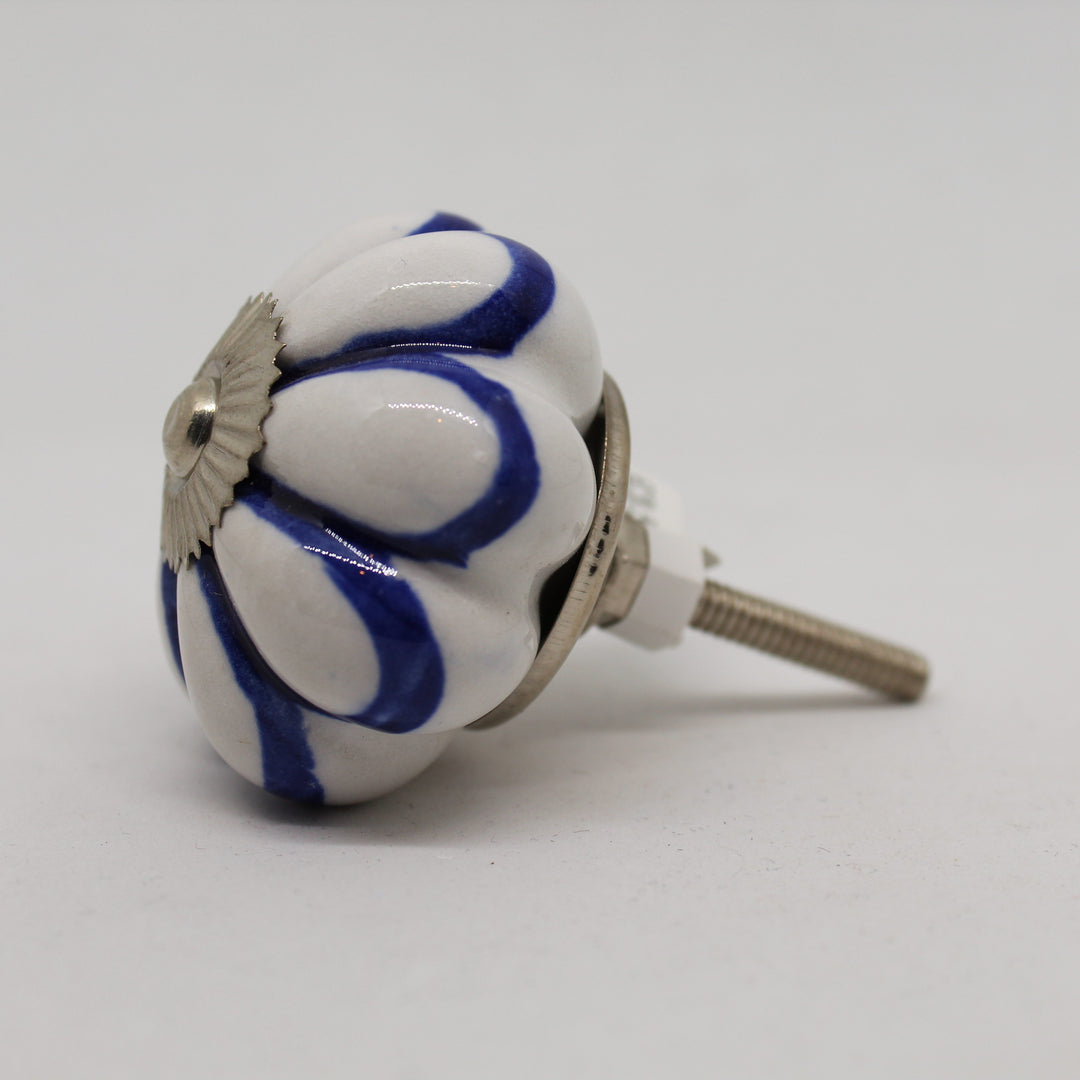 Blue and White Flower Knob
