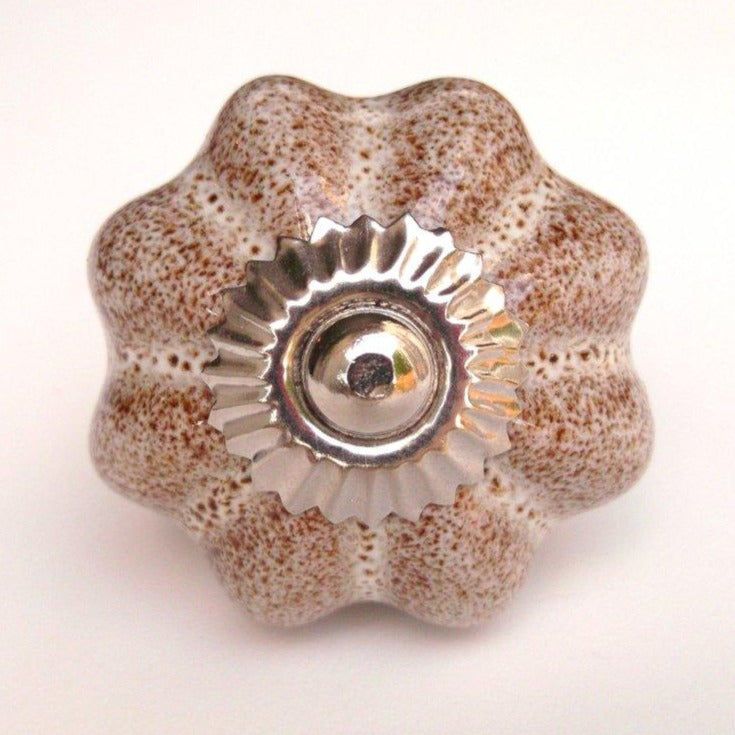 Light Brown Flower Knob