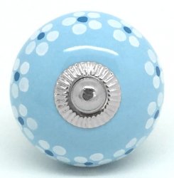 Pastel Blue Daisy Chain Knob