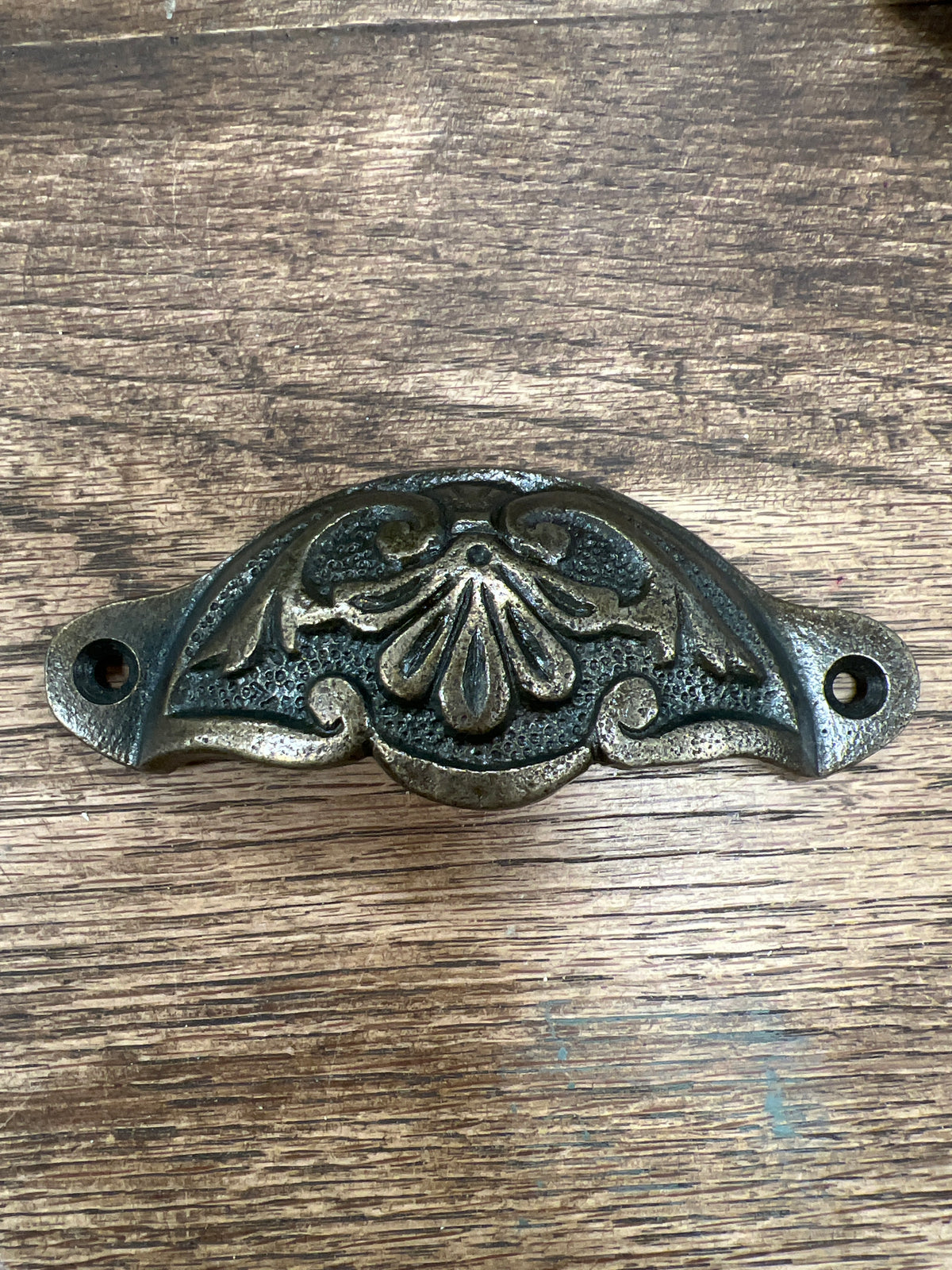 Antique Brass Finish Flower Cup Handlle