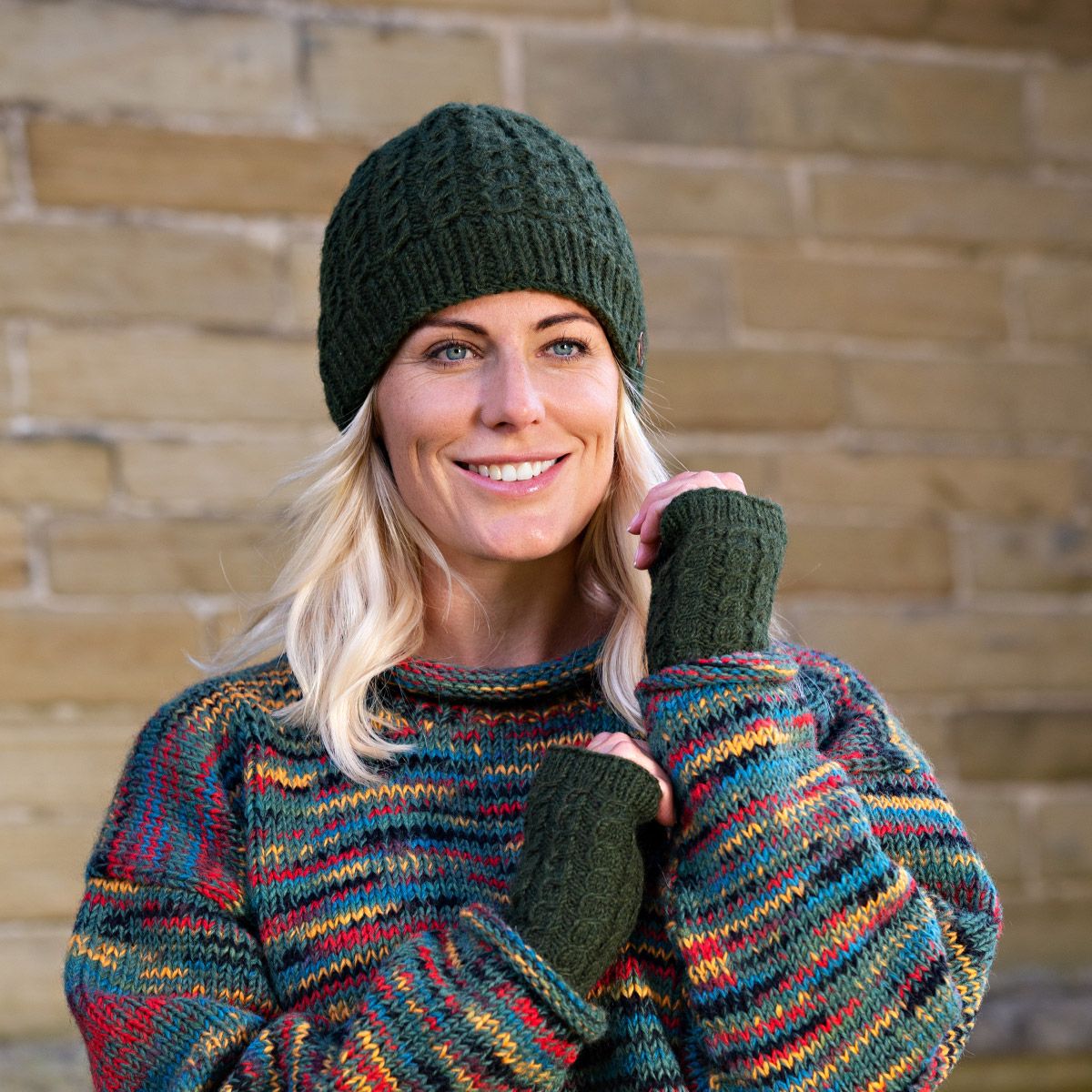 Dark Green Pure wool  Cable Beanie