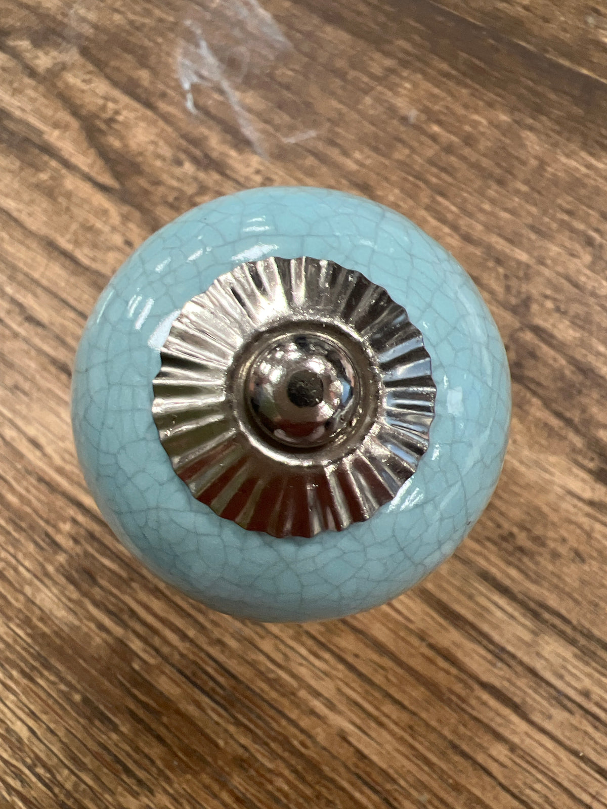 Duck Egg Blue With Grey Crackle Round Knob