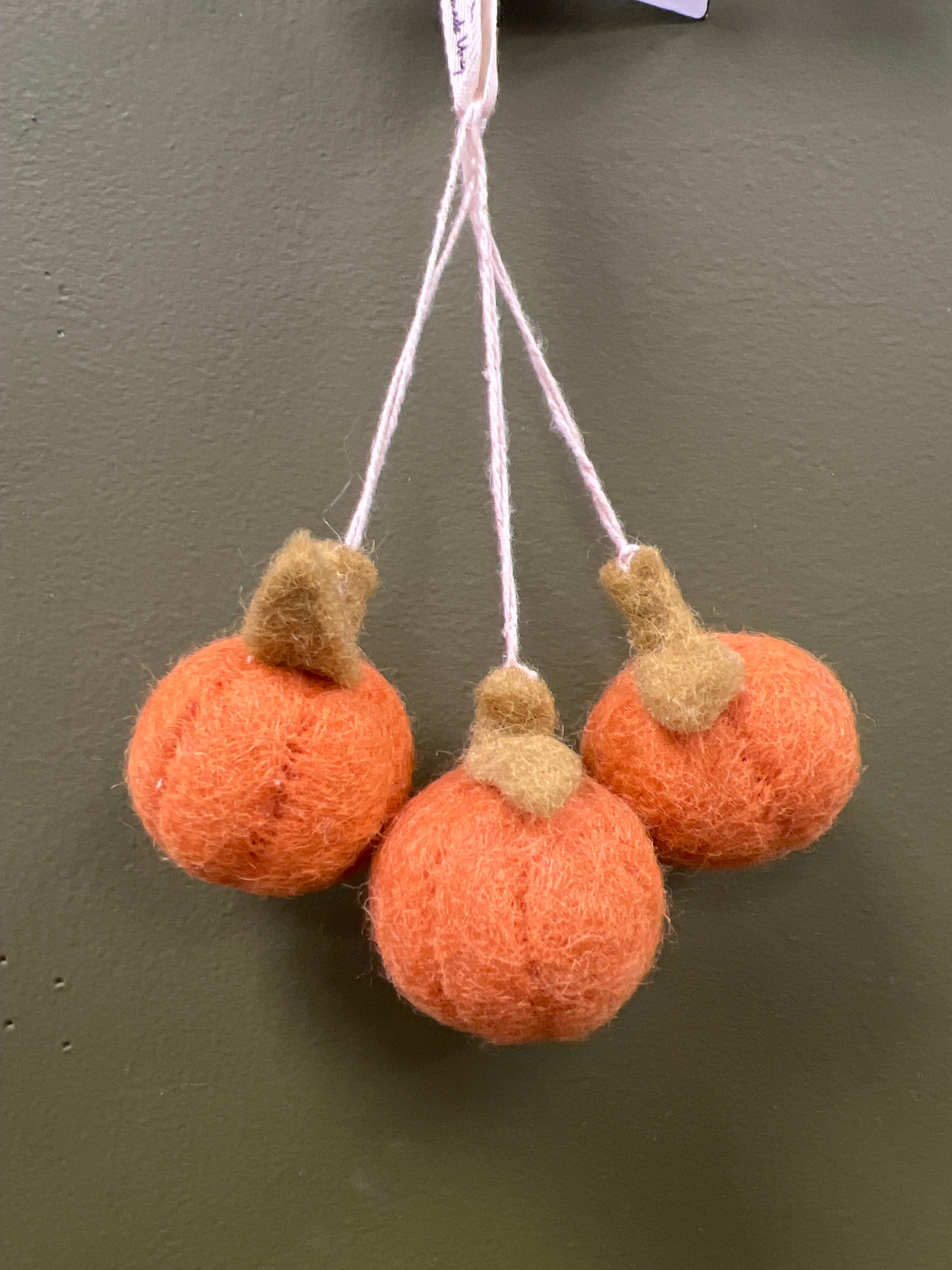 Set of 3 Mini Pumpkins Hanging Decoration