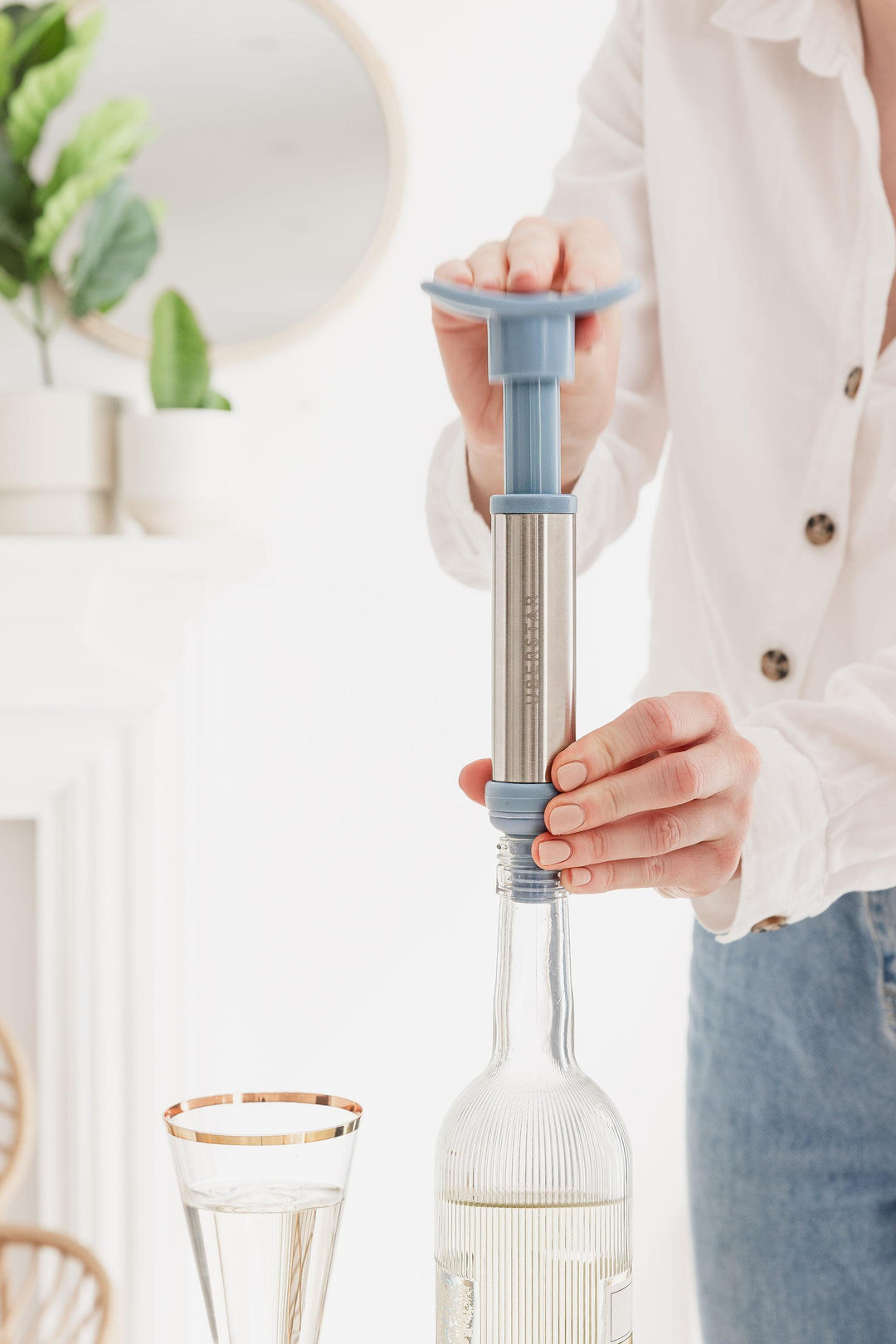 Wine Saver Vacuum Pump and Stopper Set