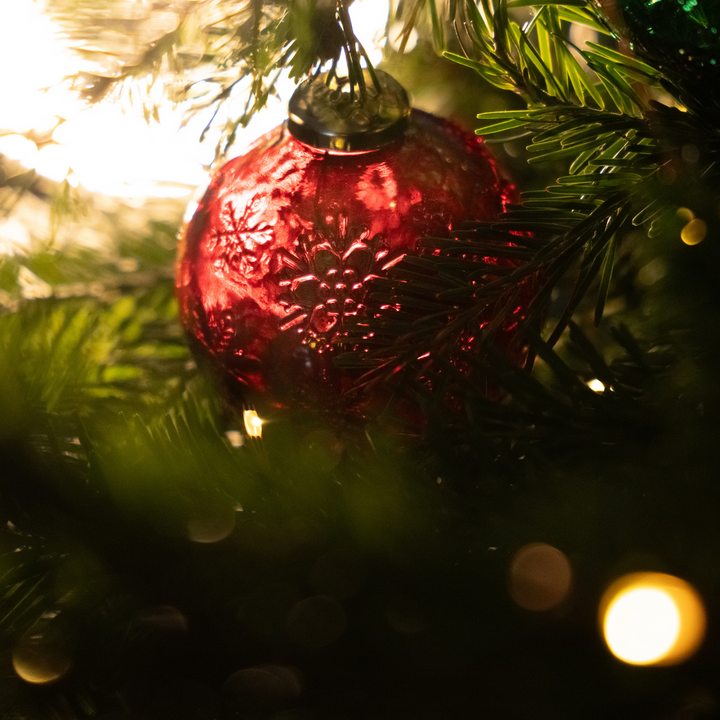 Patterned Glass Bauble - Red