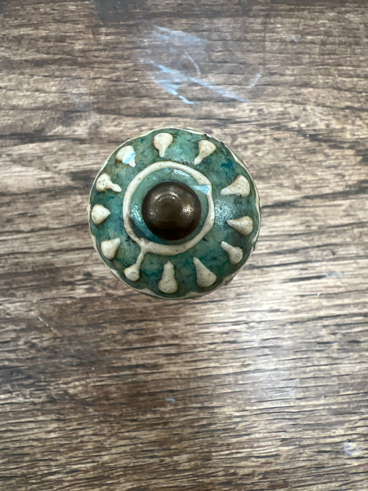 Turquoise With Cream Piped Pattern Round Knob 20mm