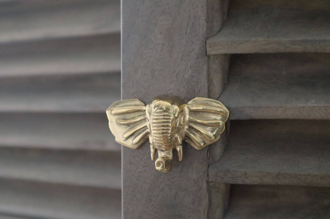 Elephant Drawer Knob - Brass Finish