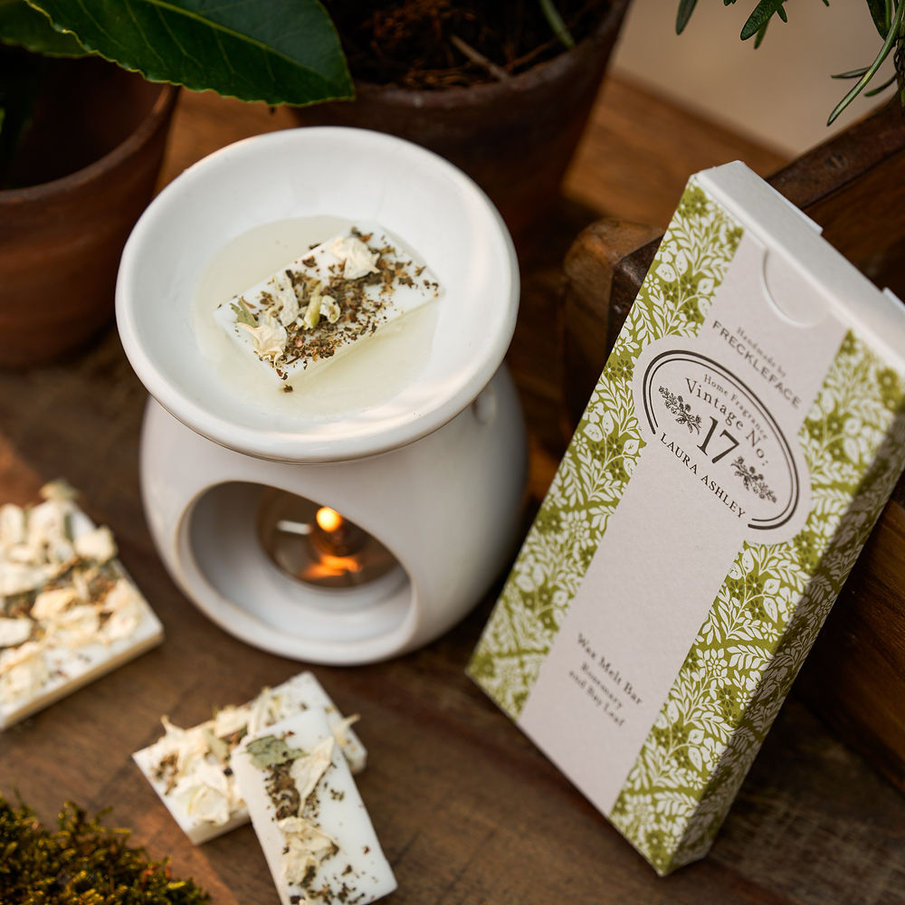 Wax Melt Snap Bar - Laura Ashley No.17 Rosemary and Bay Leaf