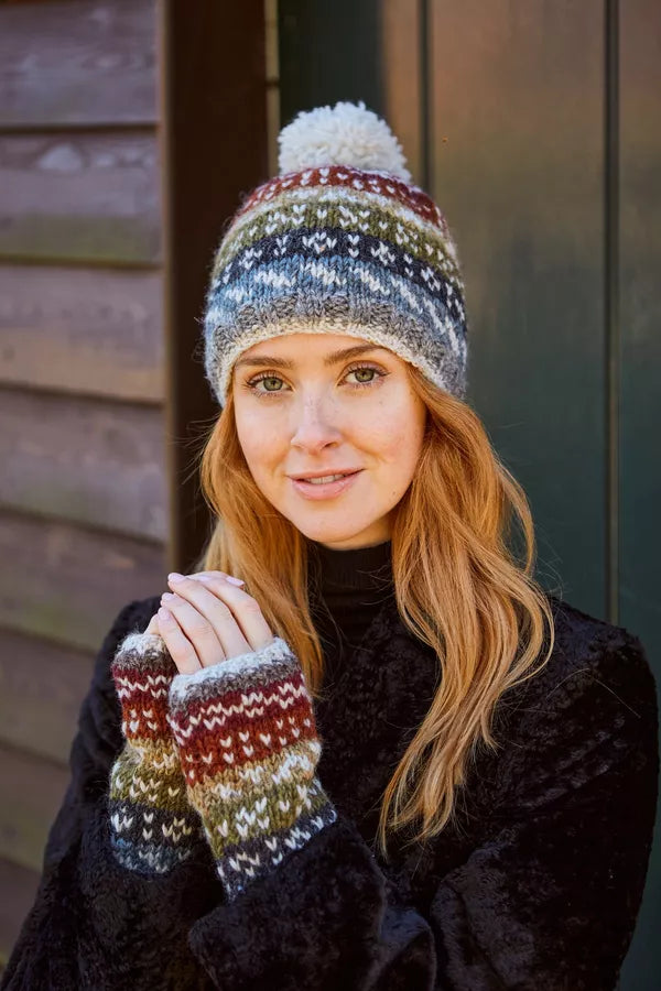 Helmsdale Bobble Hat