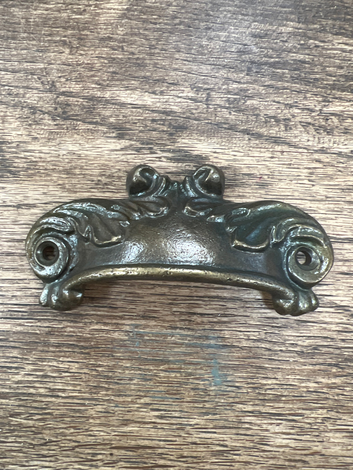 Antique Brass Finish Fancy Cup Handlle