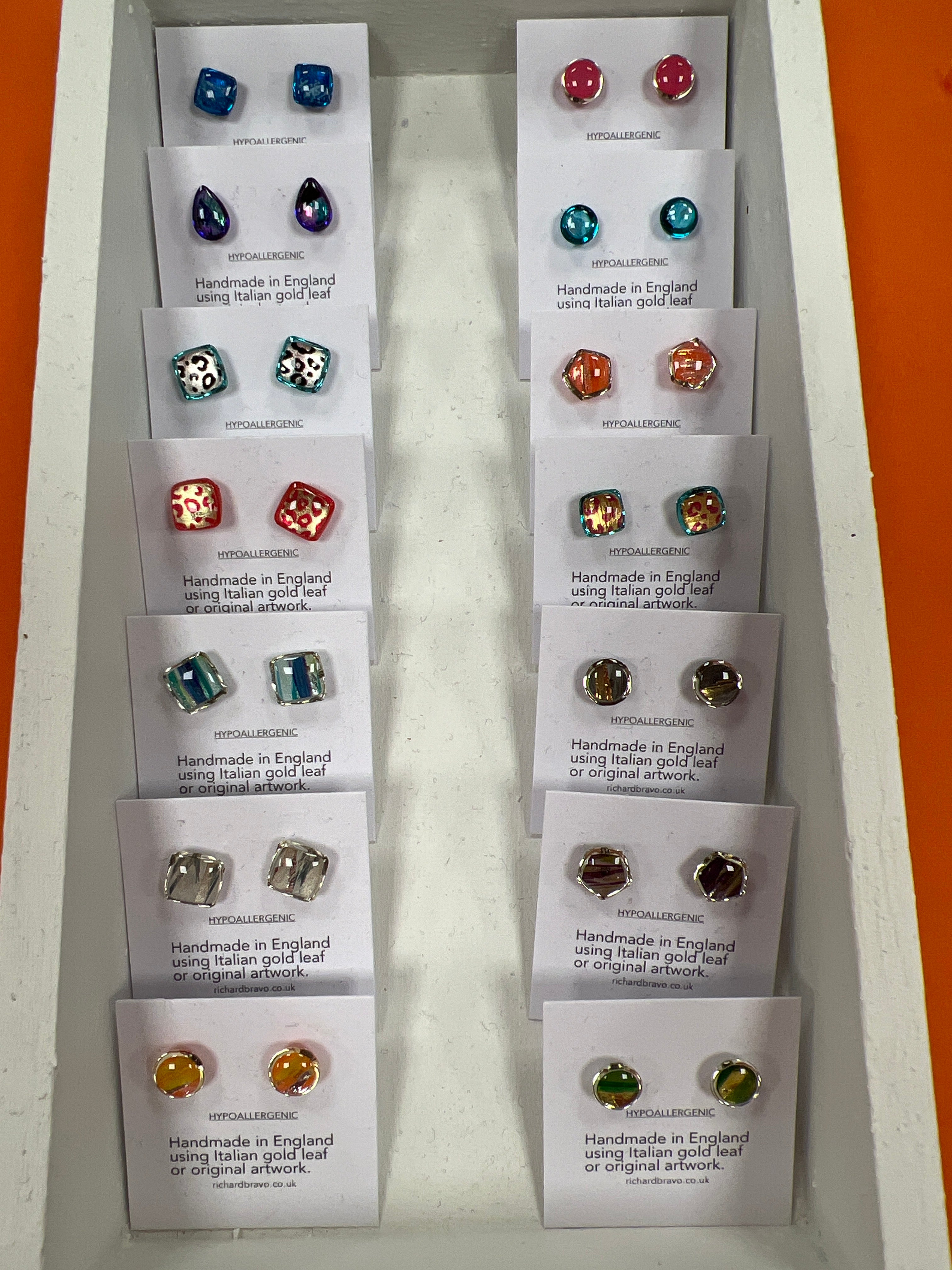 Richard Bravo Resin Stud Earrings - 1 Pair
