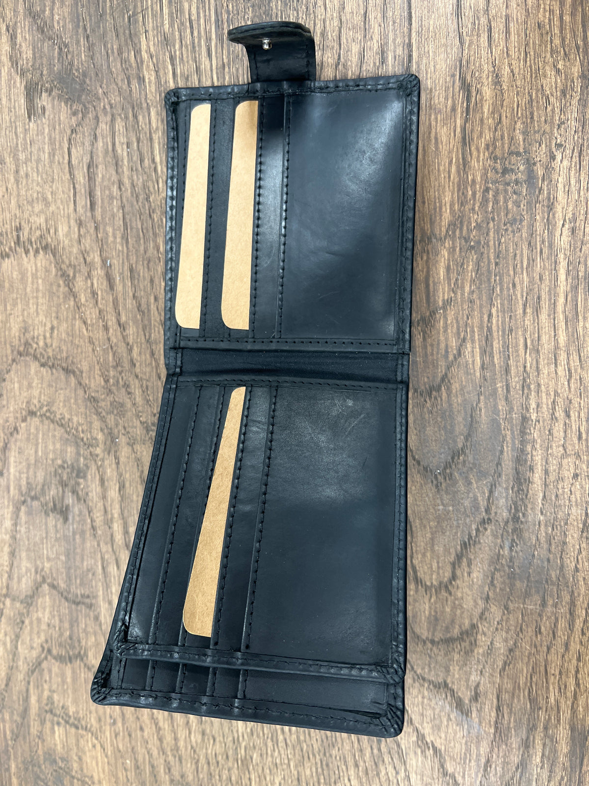 Leather Black Oil Pull Up Wallet Card With Centre Over Flap
