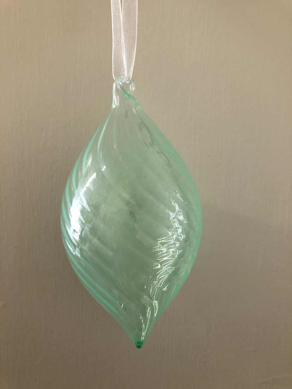 Mint Green Bauble - Flute