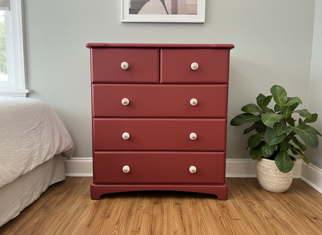 Pine Chest of Drawers