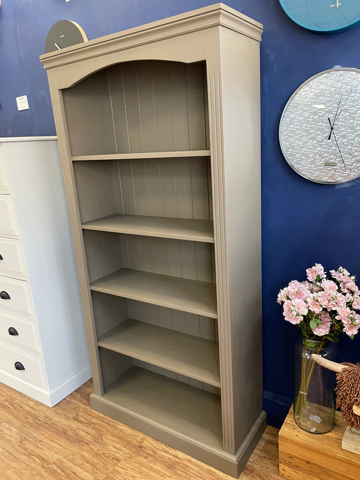 Tall Pine Bookcase