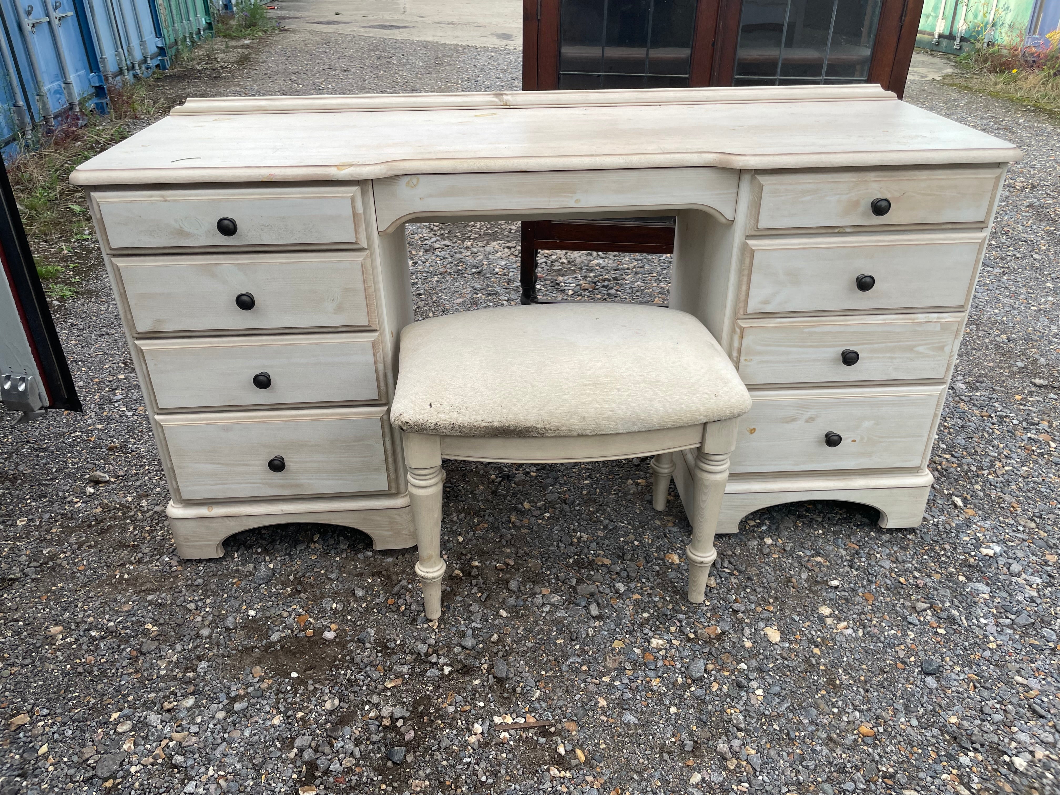 Ducal Pine Dressing Table & Stool