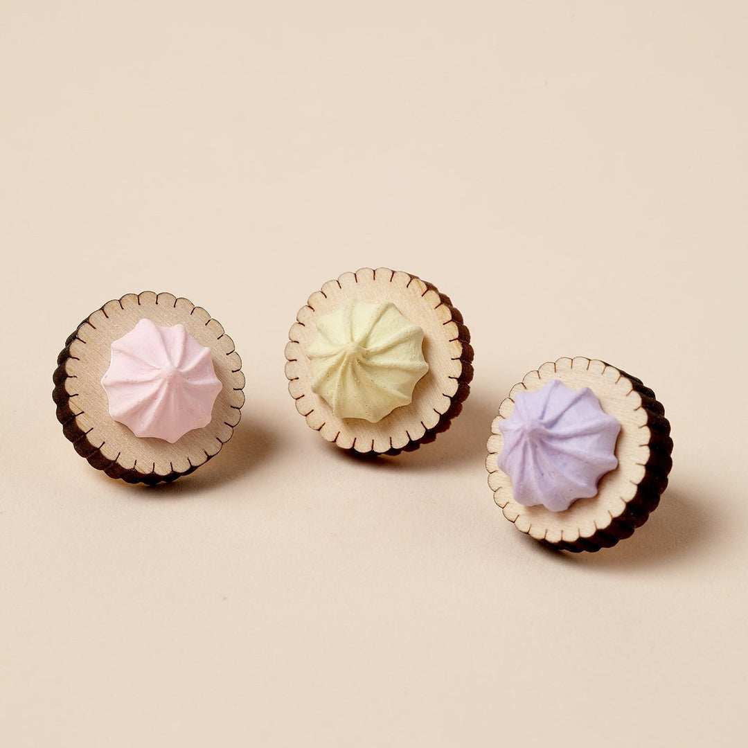 Icing Gem Lapel Pin