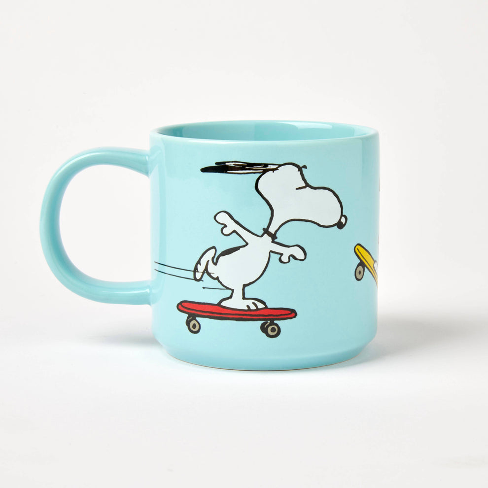 Skateboard Snoopy Mug