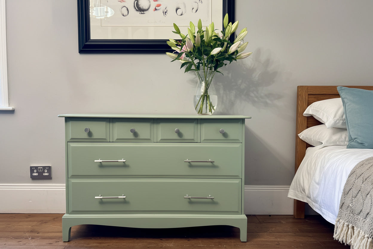 Stag Chest of Drawers