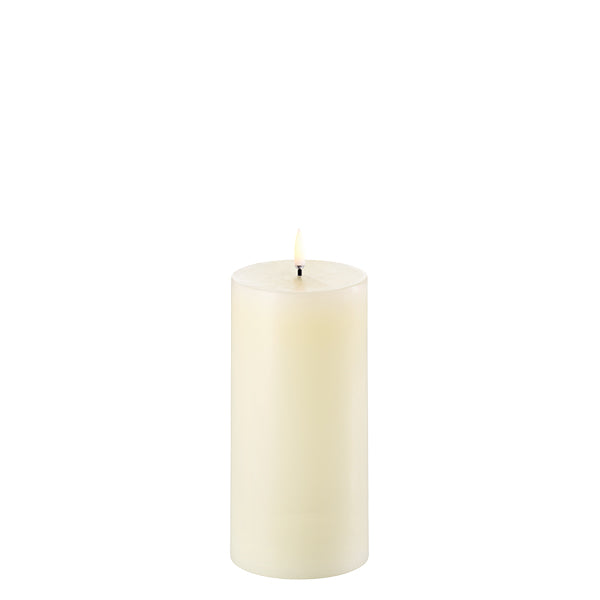 LED Pillar Candle - Ivory Smooth 15cm