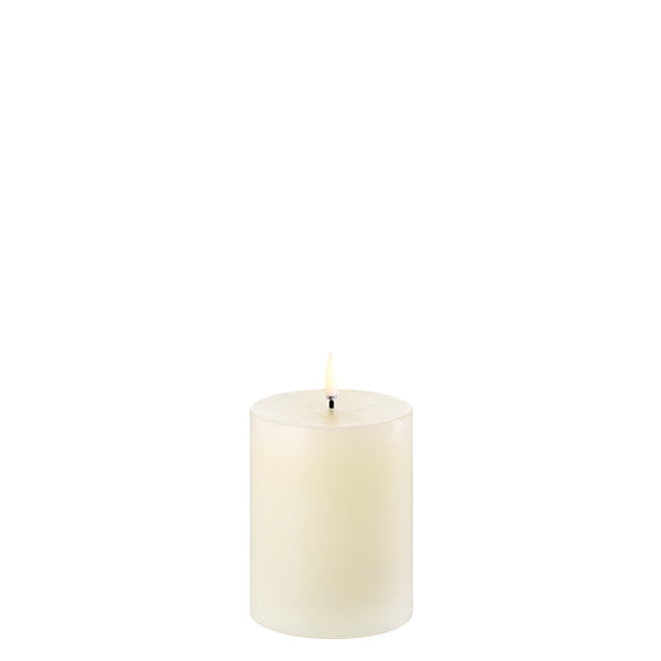 LED Pillar Candle - Ivory Smooth