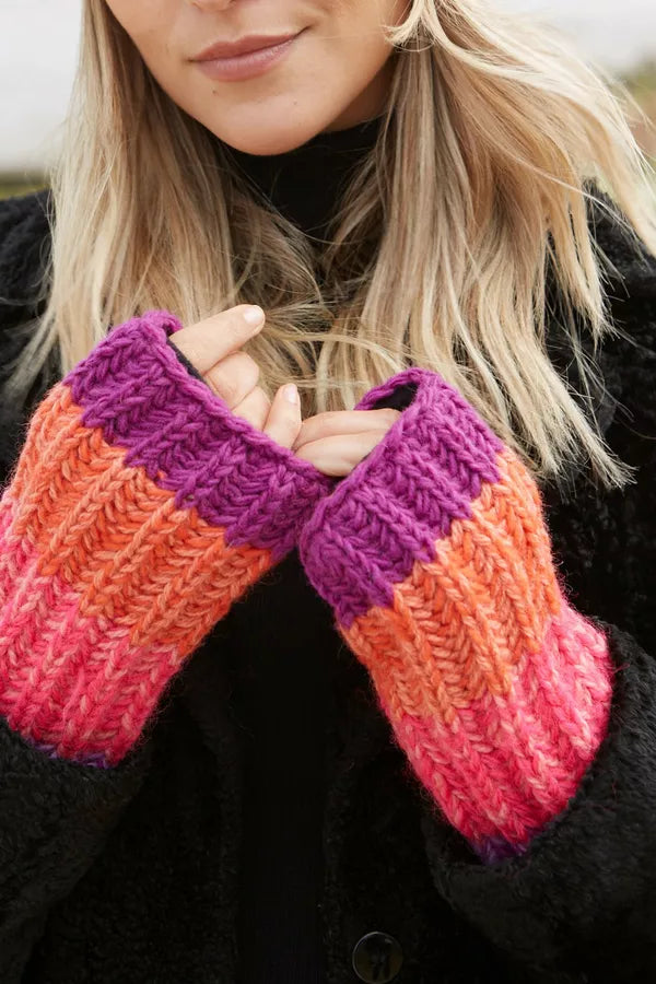 Cotopaxi Handwarmers - Pink