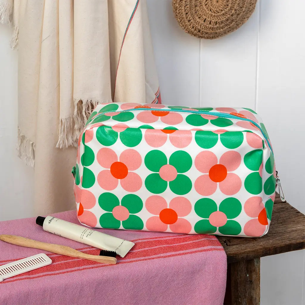 Wash Bag - Pink & Green Daisy