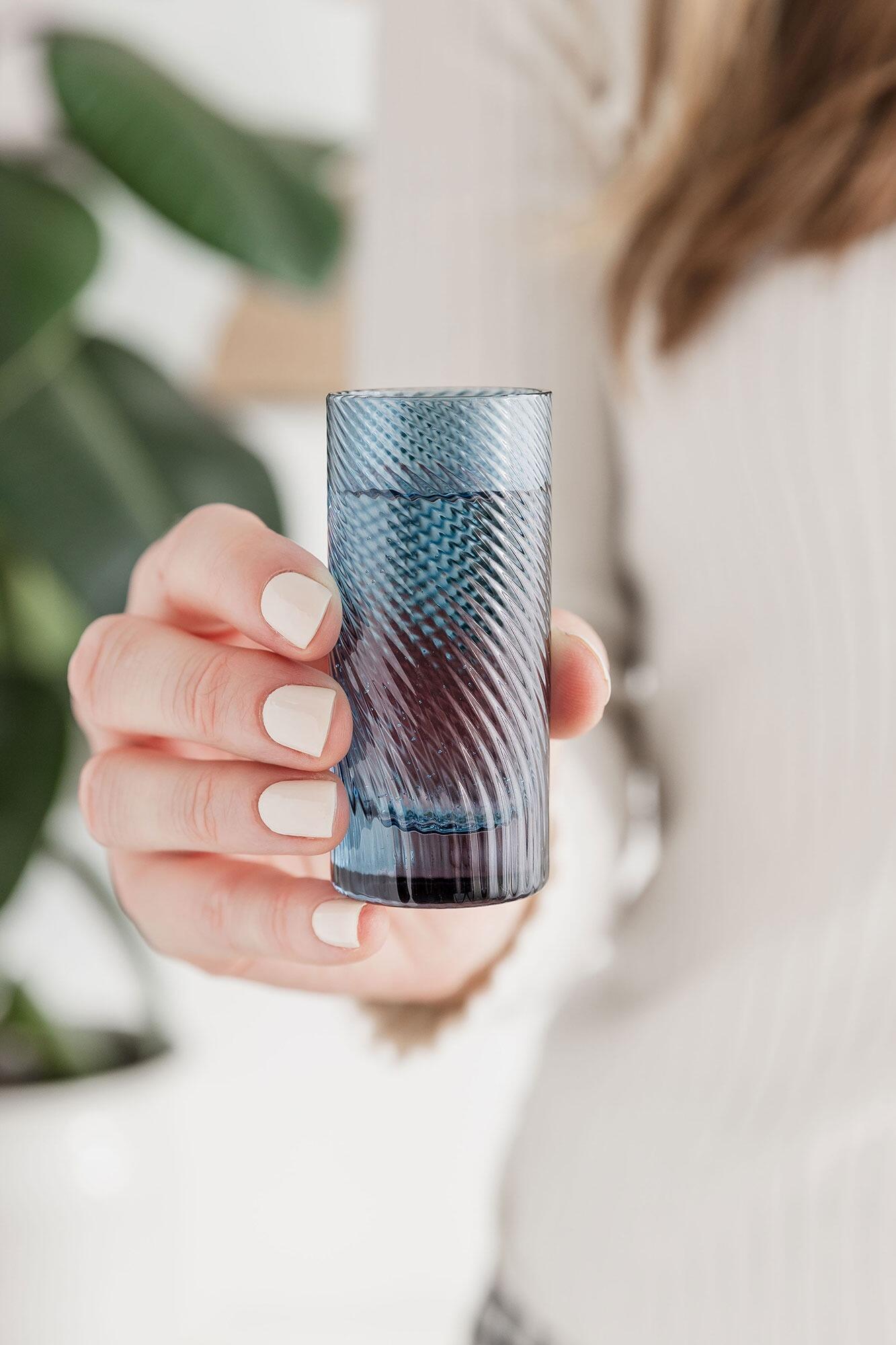 Twist Coloured Shot Glasses – Set of 4