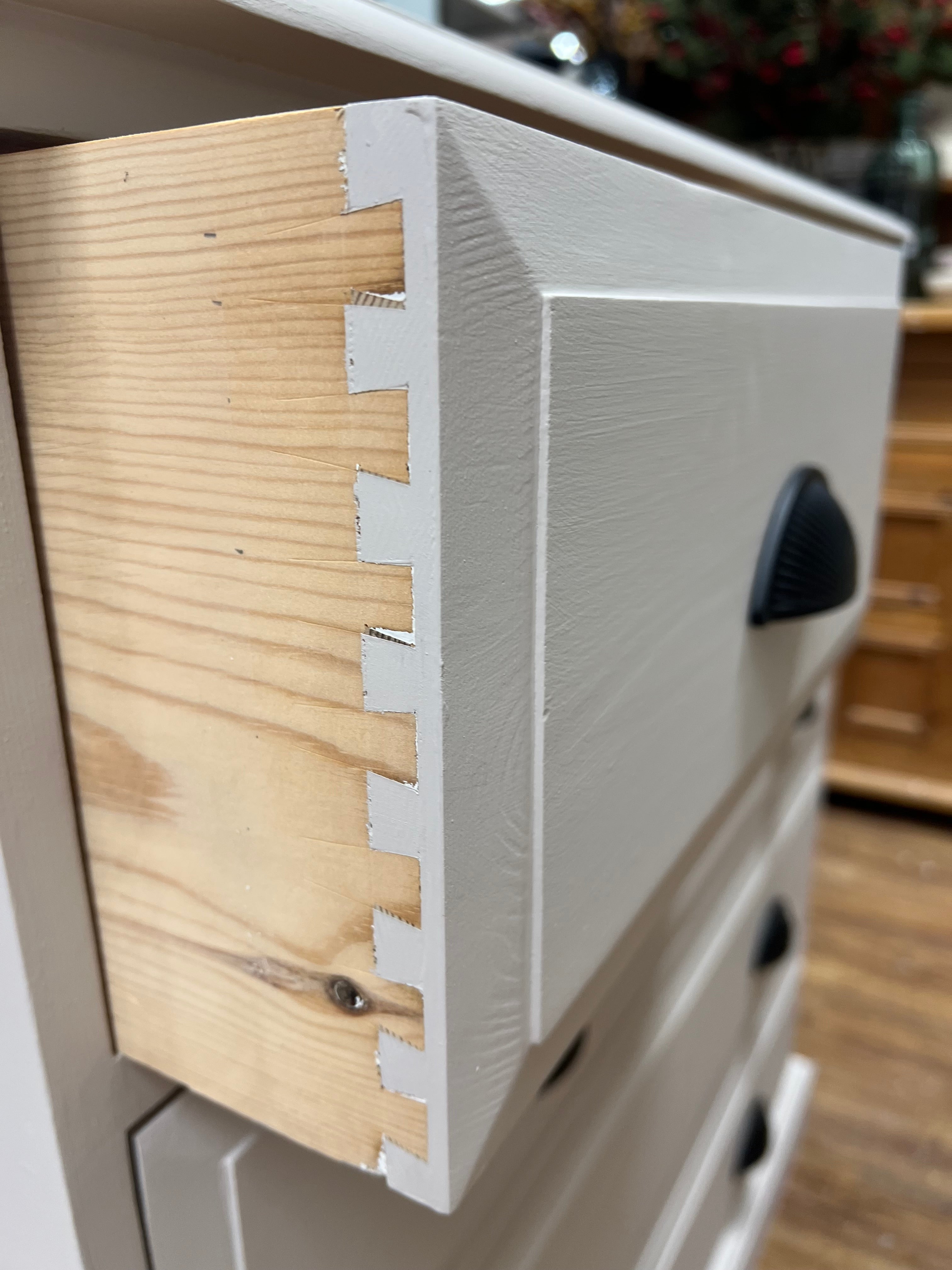 Pine Chest of Drawers