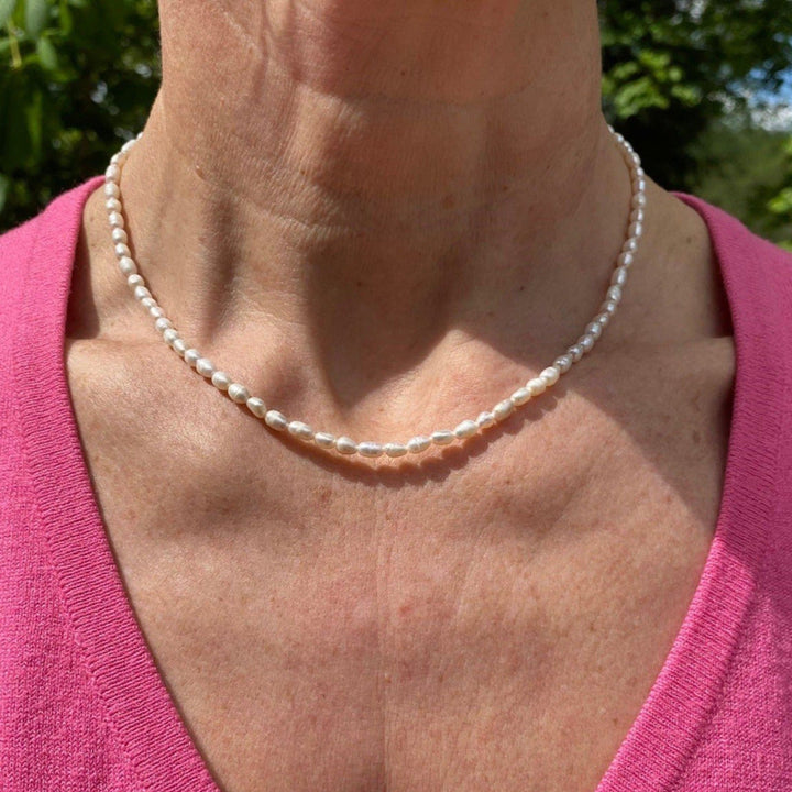 Dainty White Natural Pearl Necklace