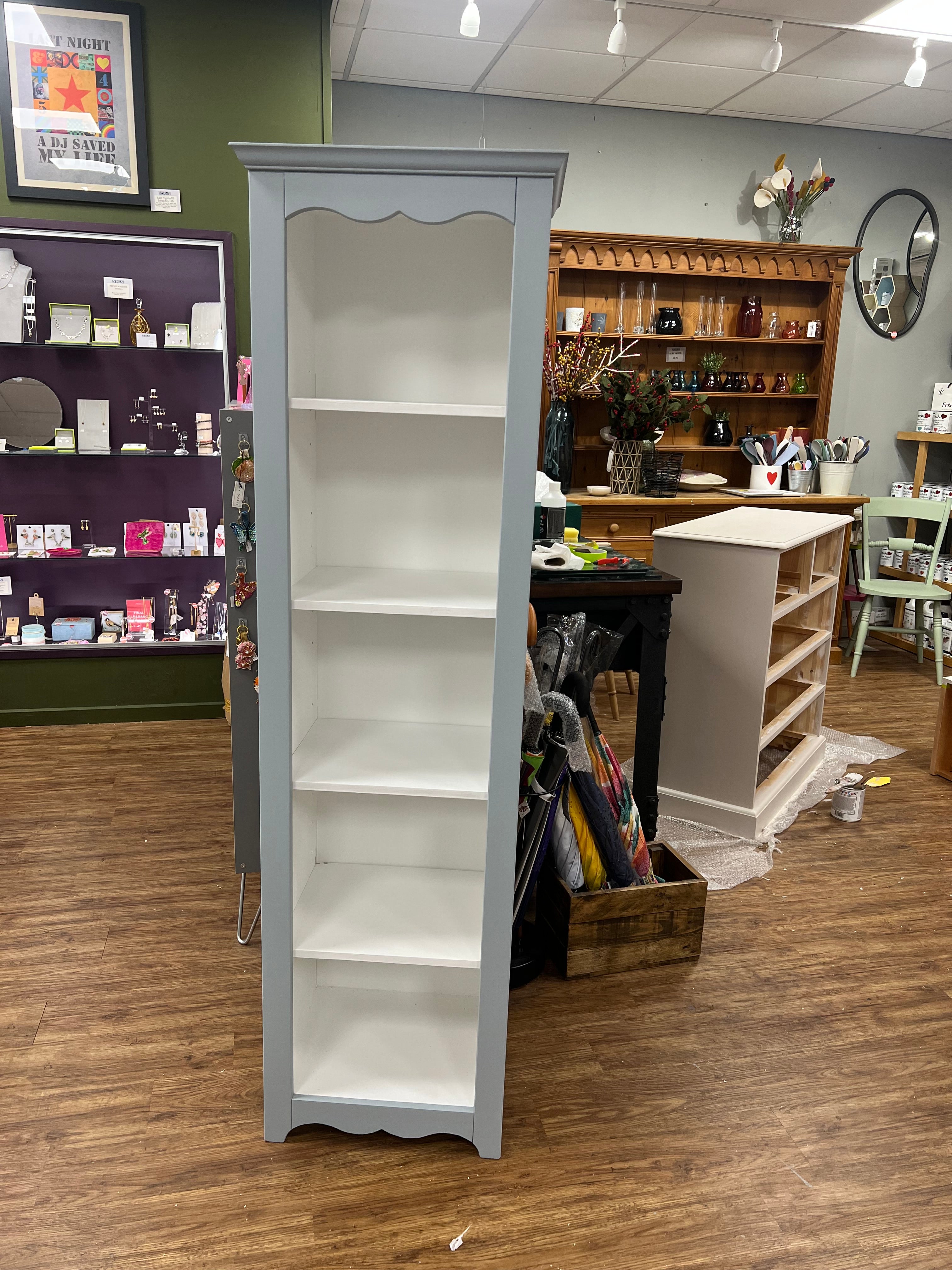 Pine Narrow Bookcase