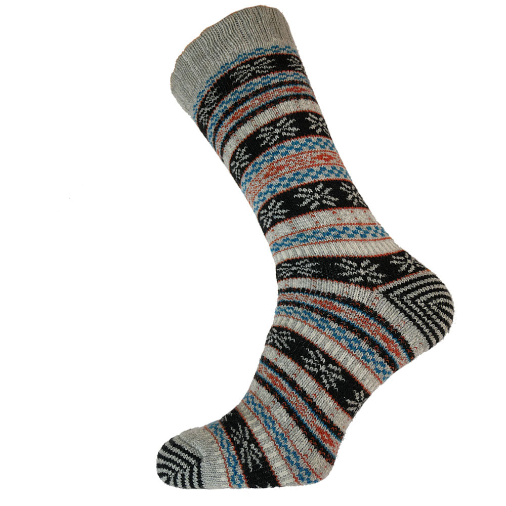 Men's Grey and blue Nordic patterned wool blend socks