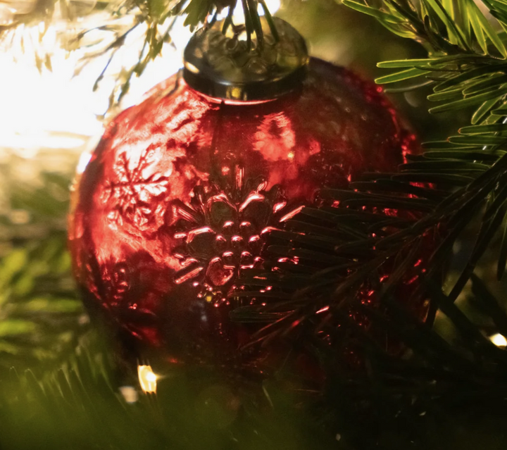 Patterned Glass Bauble - Red