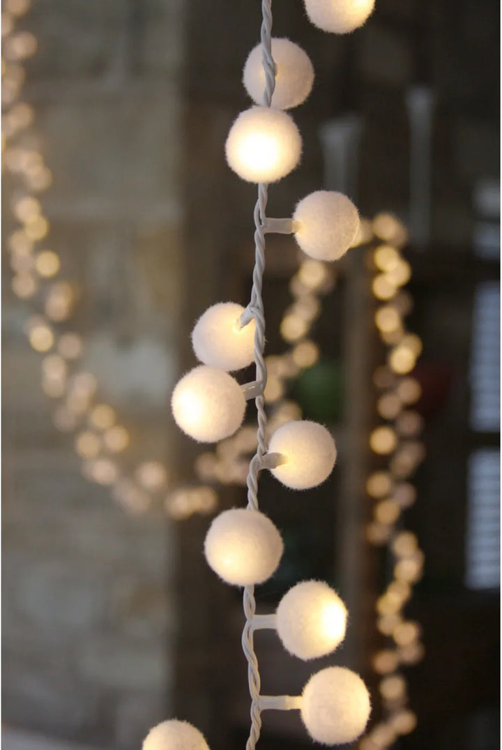 Pom Pom String Lights