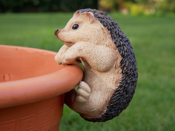 Pot Hanging Hedgehog