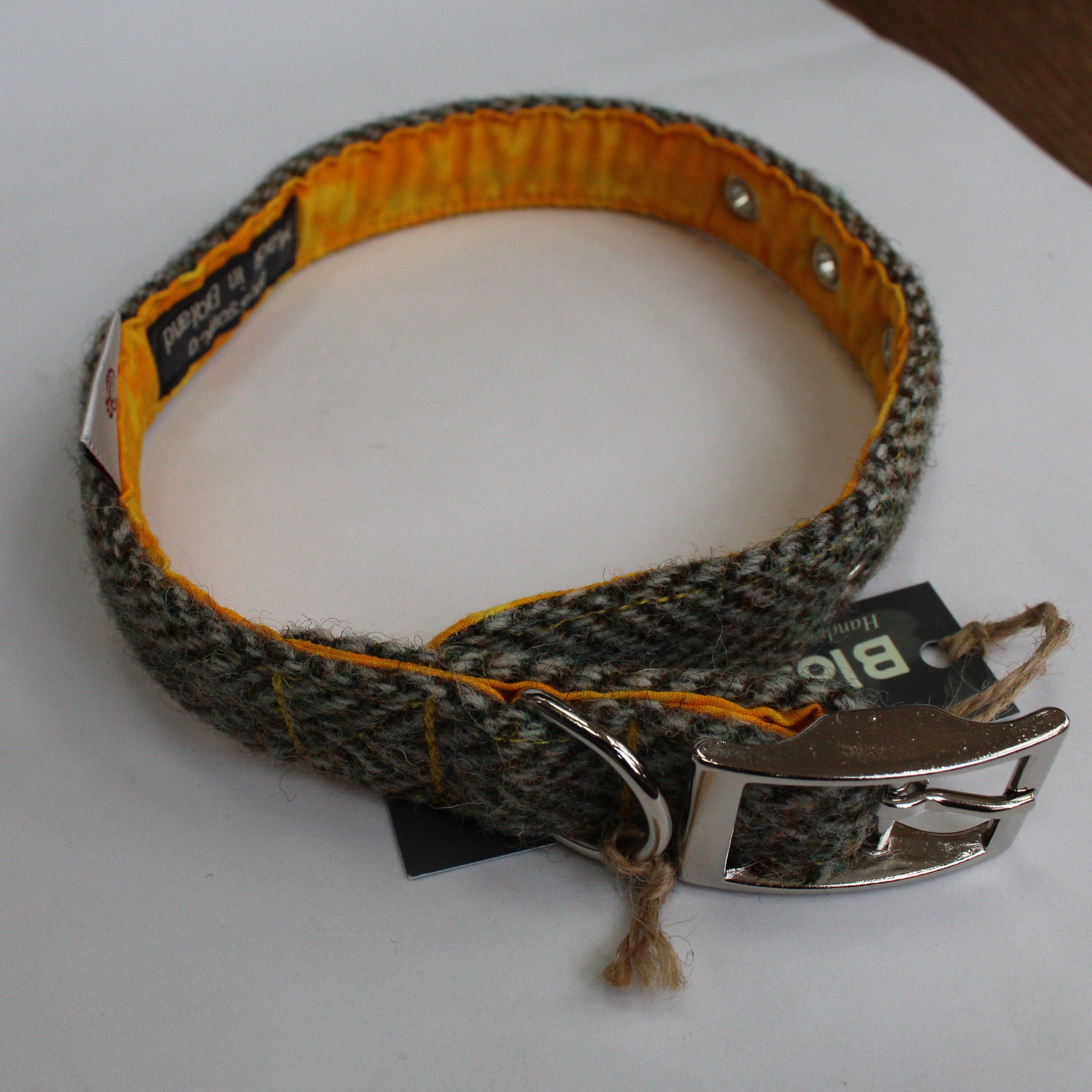 Eriskay - Harris Tweed Dog Collar - Medium Size