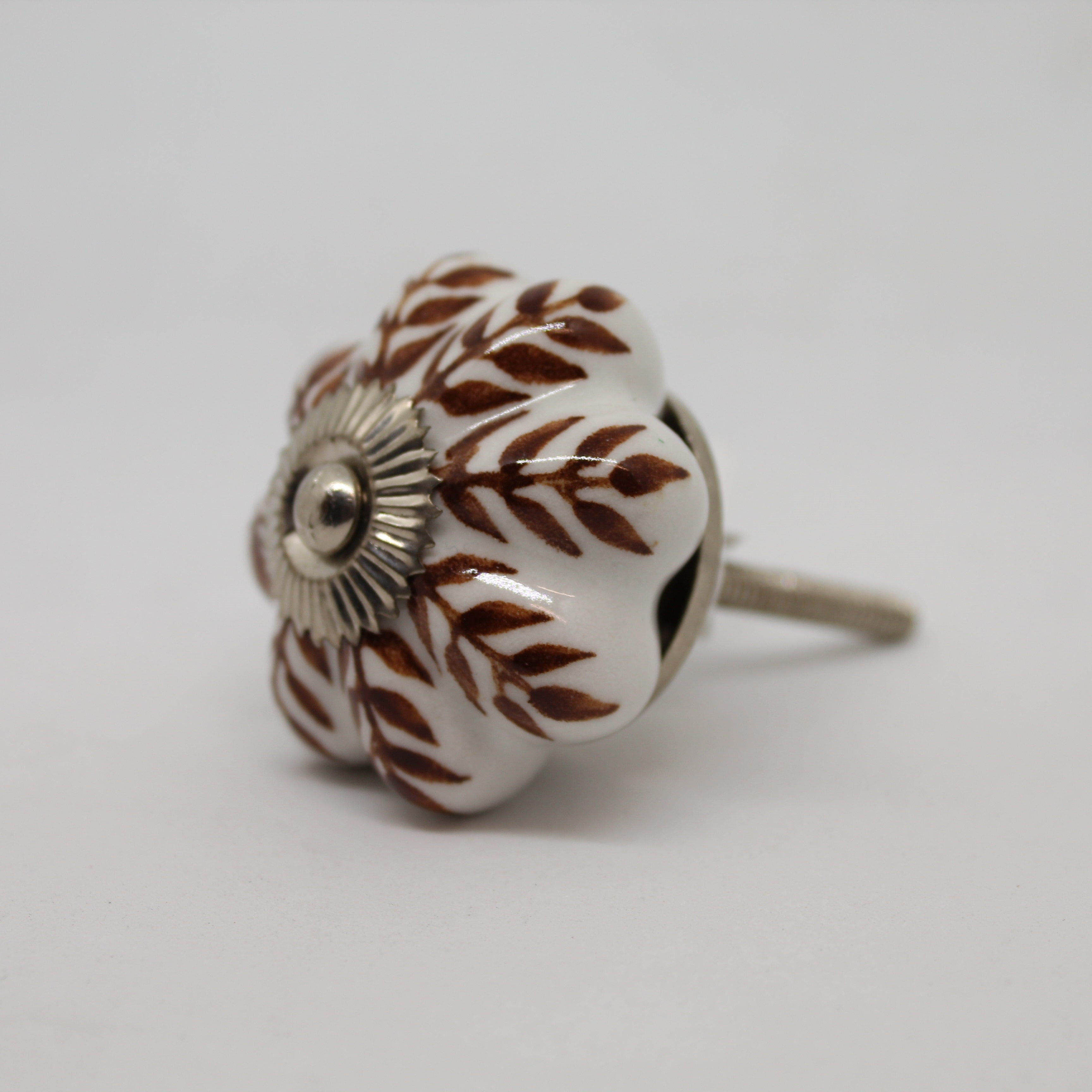 Brown Flower Pattern Knob